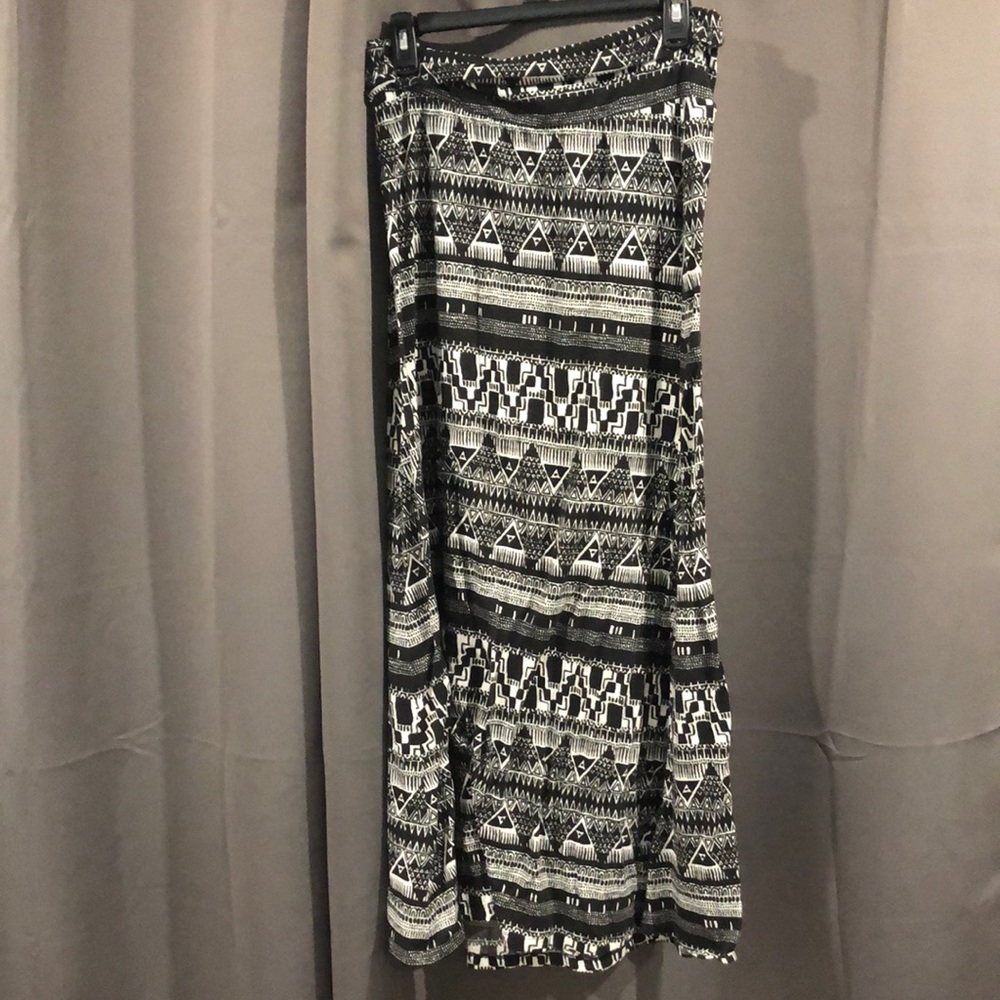 Aztec print maxi skirt